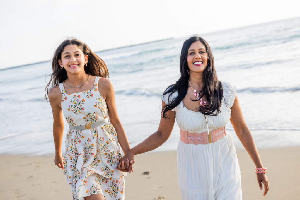 Family Photographer in Mission Beach | New Mexico Family’s Return to the Sand san diego beach photographer 1